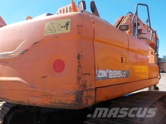 Doosan DX225LC-3 Bageri guseničari