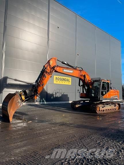 Doosan DX235LC-5 Bageri guseničari
