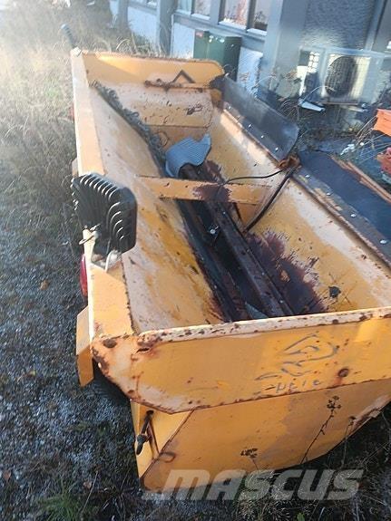 Epoke TKE12-275 Posipači soli i peska