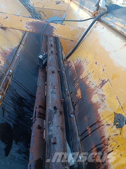 Epoke TKE12-275 Posipači soli i peska