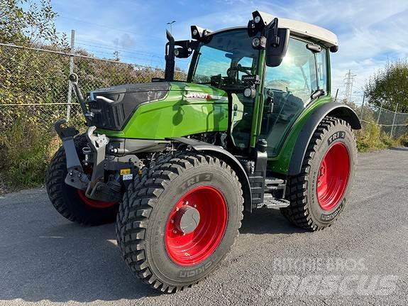 Fendt 211 Profi Traktori