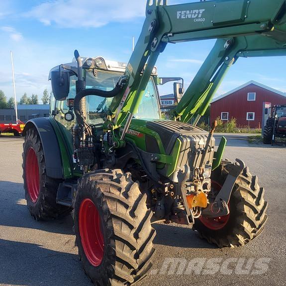 Fendt 211 Vario Traktori