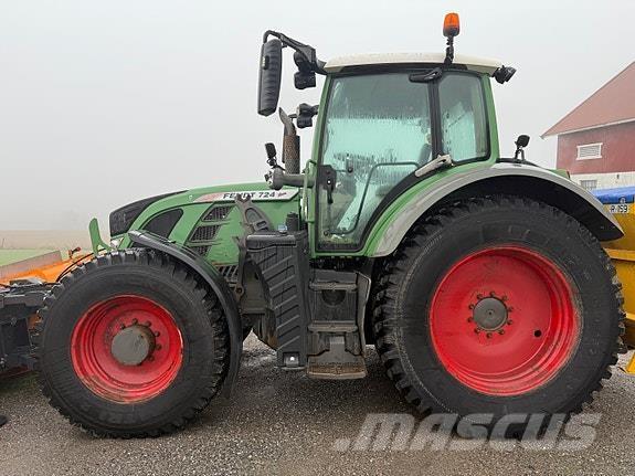 Fendt 724 Traktori