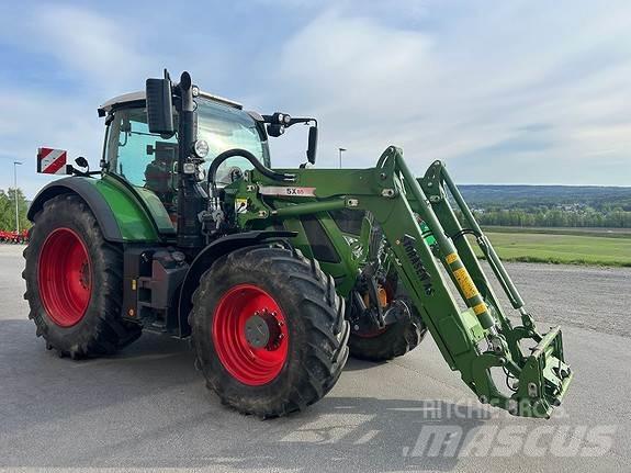 Fendt 724 VARIO Traktori