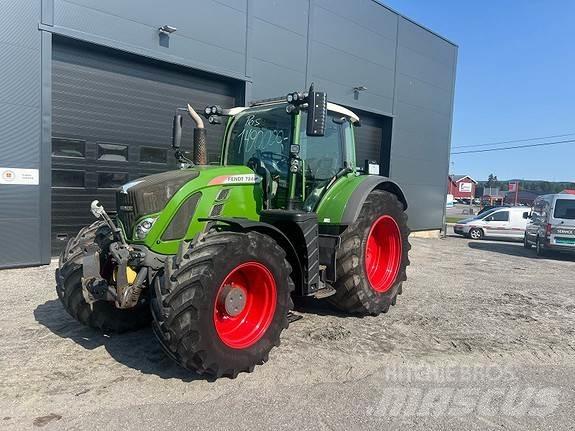 Fendt 724 VARIO Traktori