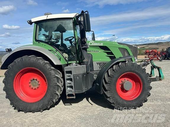 Fendt 828 Vario Traktori