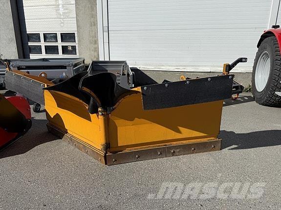 Gigant HSV-320 Ostale mašine za put i sneg