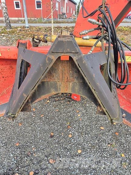 Globus GSF2450-1 Ostale mašine za put i sneg