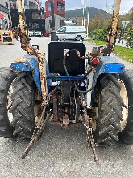 Iseki 3210 Traktori