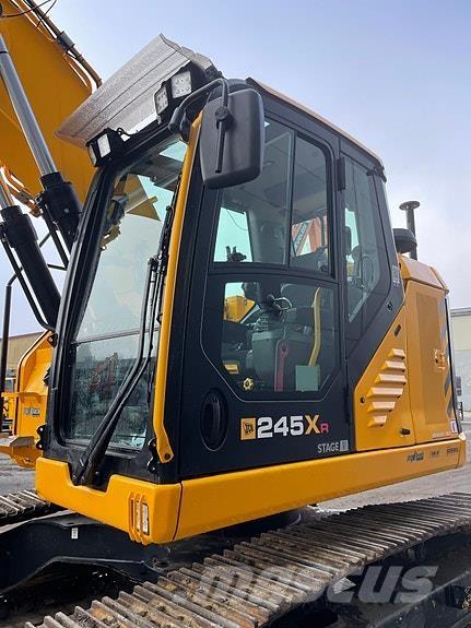 JCB 245XRL SV Bageri guseničari