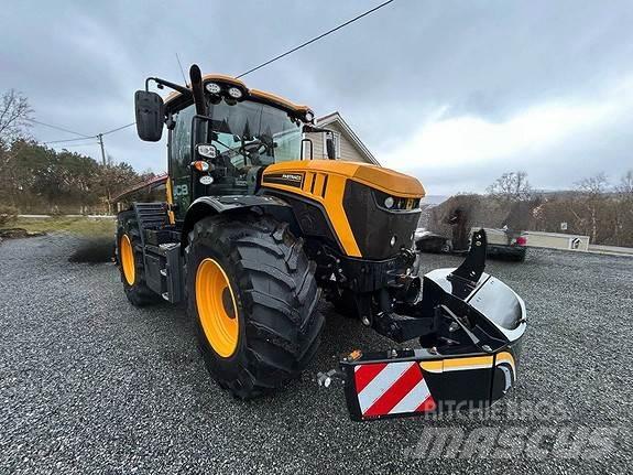 JCB FASTRAC 4220 Traktori