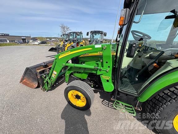 John Deere 3720 Traktori