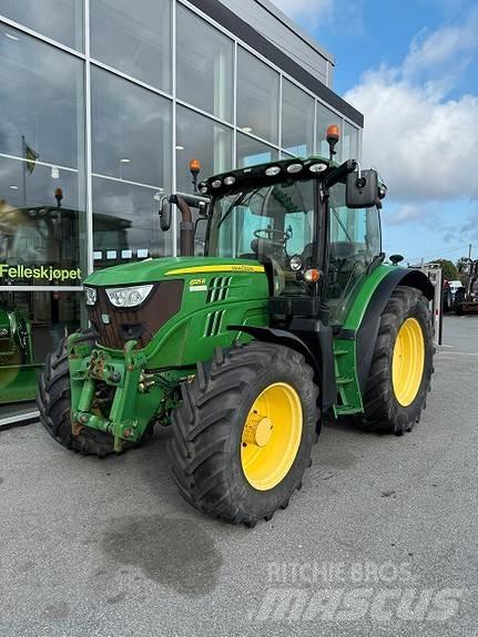 John Deere 6125R Traktori