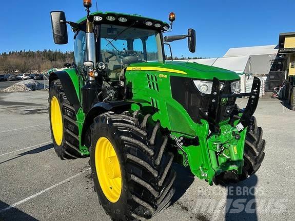 John Deere 6155R Traktori