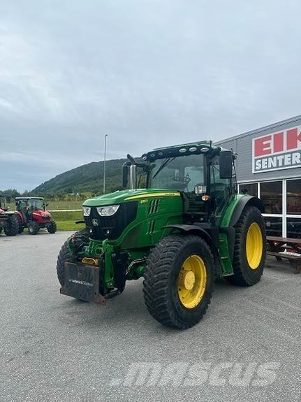 John Deere 6155R Traktori