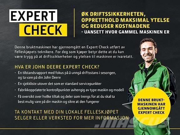 John Deere 6155R Traktori