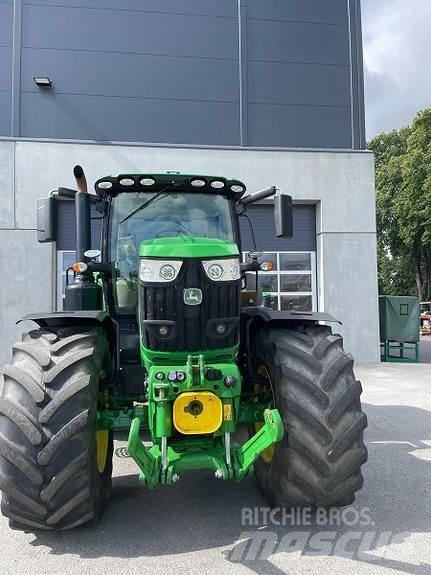 John Deere 6195R Traktori