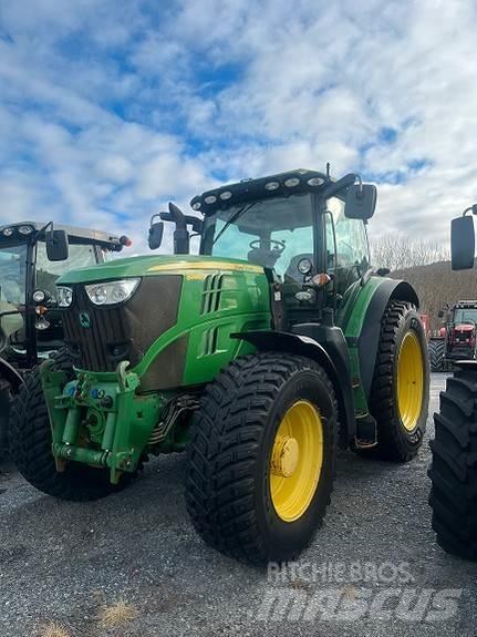 John Deere 6210R Traktori