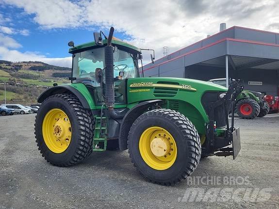 John Deere 7720 Traktori