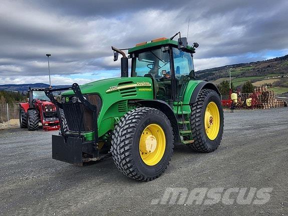 John Deere 7720 Traktori