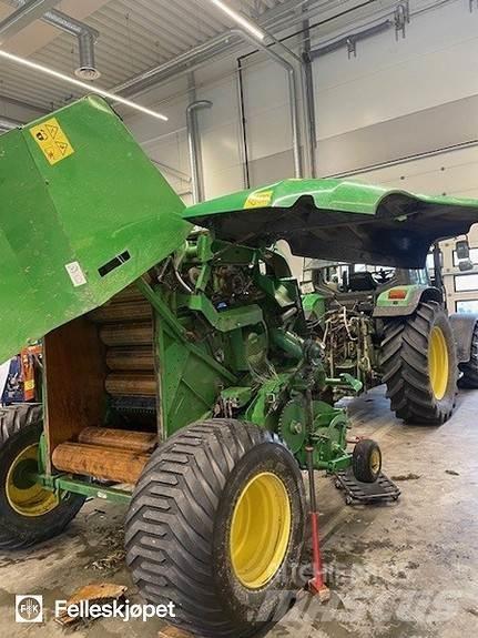 John Deere F441 Prese/balirke za rolo bale