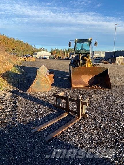 Komatsu WA80M-7 Utovarivači na točkove