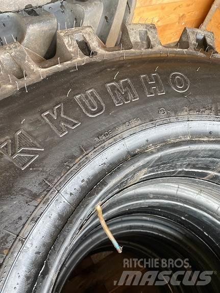 Kumho 10.00-20 Gume, točkovi i felne