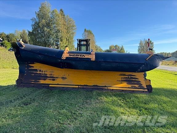 Meiren 2011 Snežne daske i plugovi