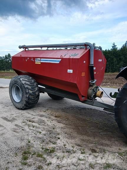 Moi GB-8 Rasturači mineralnog đubriva
