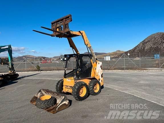 Mustang 2040 Skid steer mini utovarivači