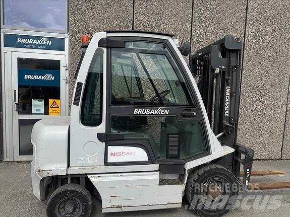 Nissan FD25 45434 Dizelski viljuškari