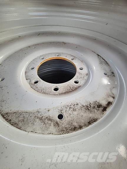 Nokian TRI2 Gume, točkovi i felne