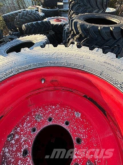 Nokian TRI2 Gume, točkovi i felne