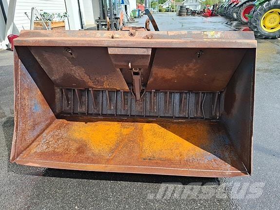  Perma SMA1100 Rasturači mineralnog đubriva