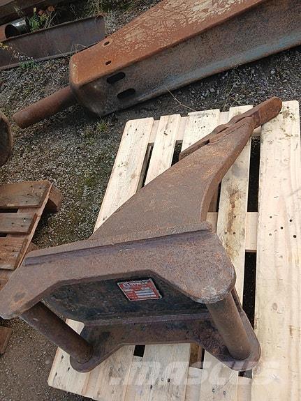  Ripper S-60 Ostale komponente za građevinarstvo