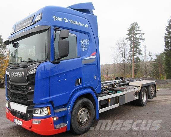 Scania R520 6x2*4 Kamioni za podizanje kablova