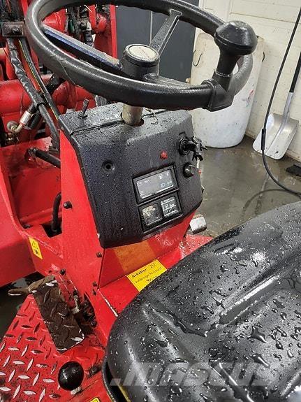Schäffer 217 Skid steer mini utovarivači