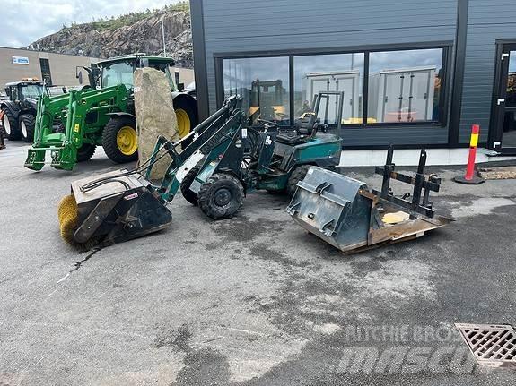 Schäffer 222s Skid steer mini utovarivači