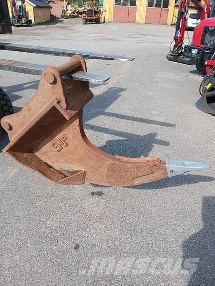 SMP S 50 ripper Ostale komponente za građevinarstvo