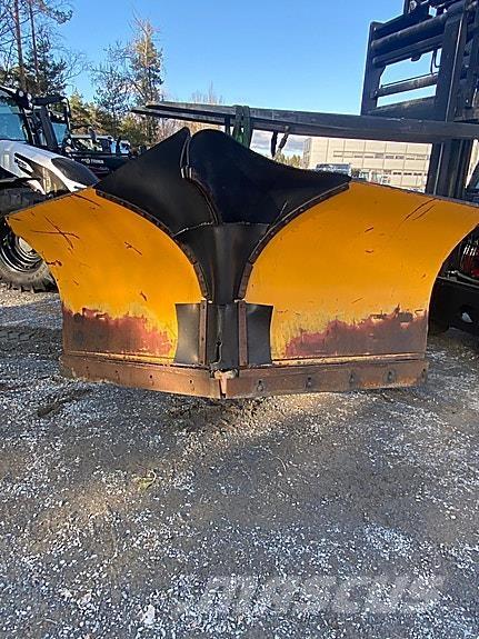 Tellefsdal 2700 V Snežne daske i plugovi