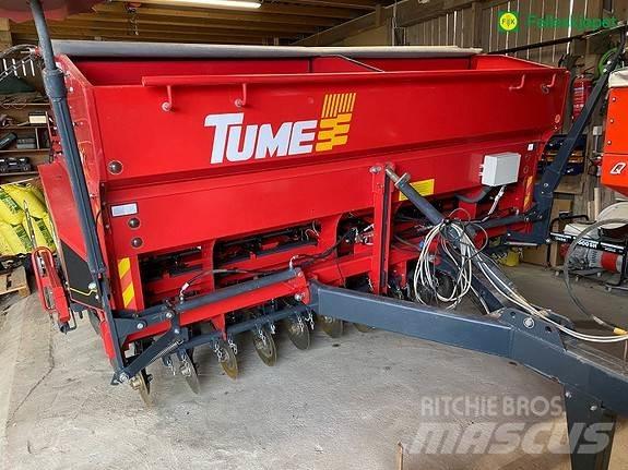 Tume HKL JC 3000 Rasturači mineralnog đubriva