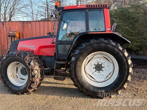 Valtra 6850 Traktori