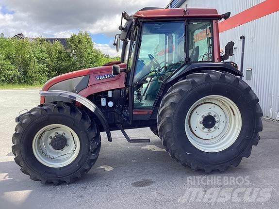 Valtra A 95-4 Traktori