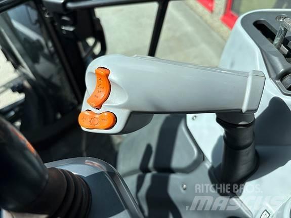 Valtra A114 Traktori