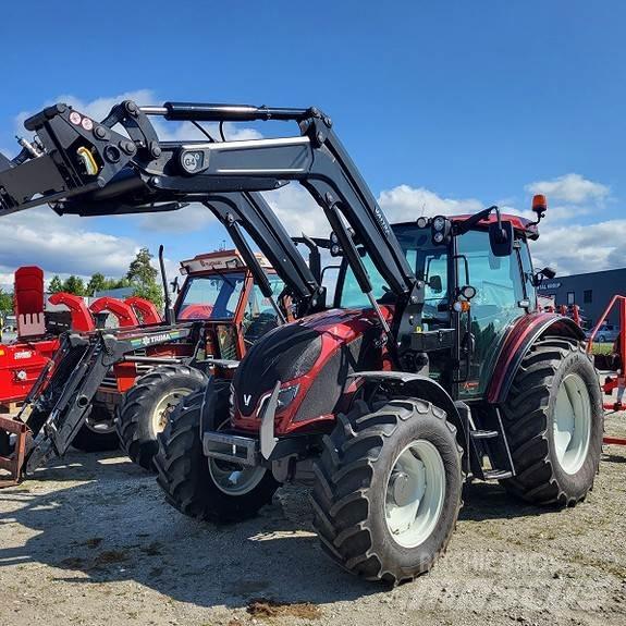Valtra A134 Traktori