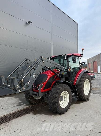 Valtra A95 Traktori