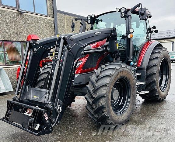Valtra G135 Active Traktori