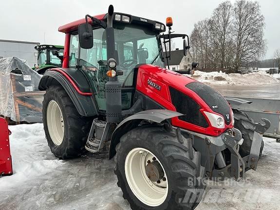 Valtra N103 Traktori