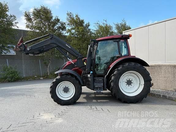 Valtra N114 Traktori