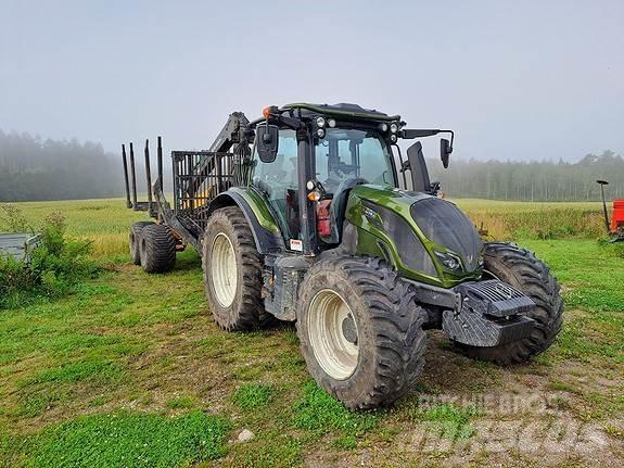 Valtra N154eA Traktori